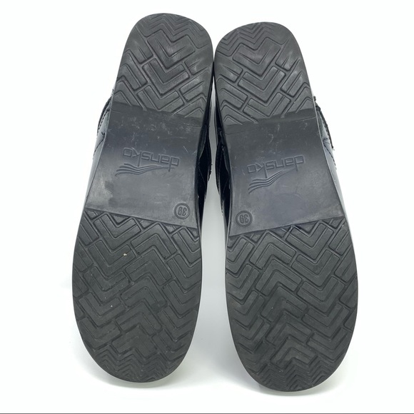 Dansko Women’s Blue Print Patent Leather Clogs - Picture 10 of 10